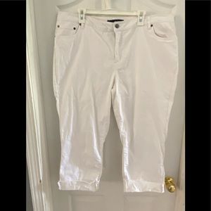 Plus size crop jeans